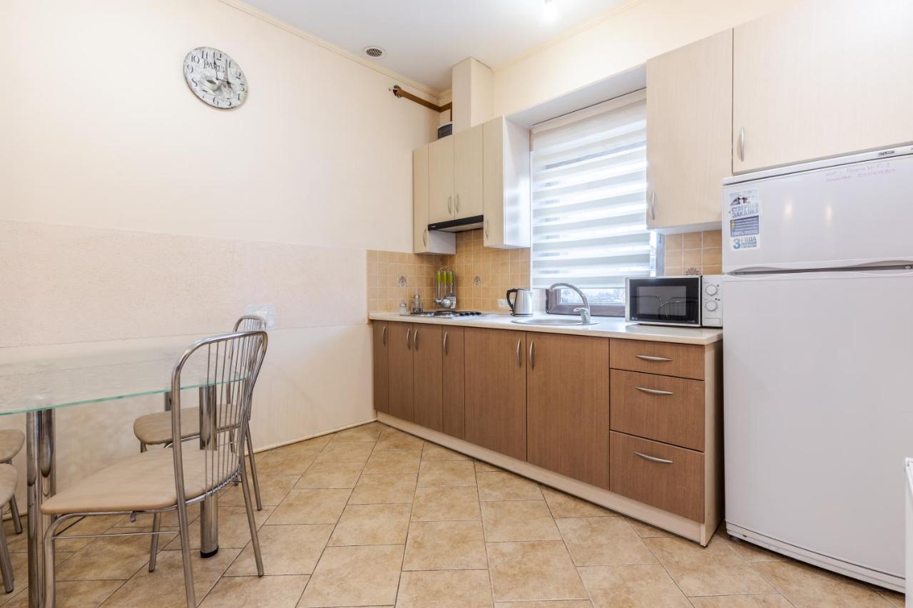 Mangal And Terrace In Center Apartment Lviv Ngoại thất bức ảnh